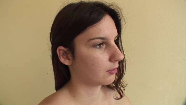 Toy Sluts: Amateur brunette shows her stuff