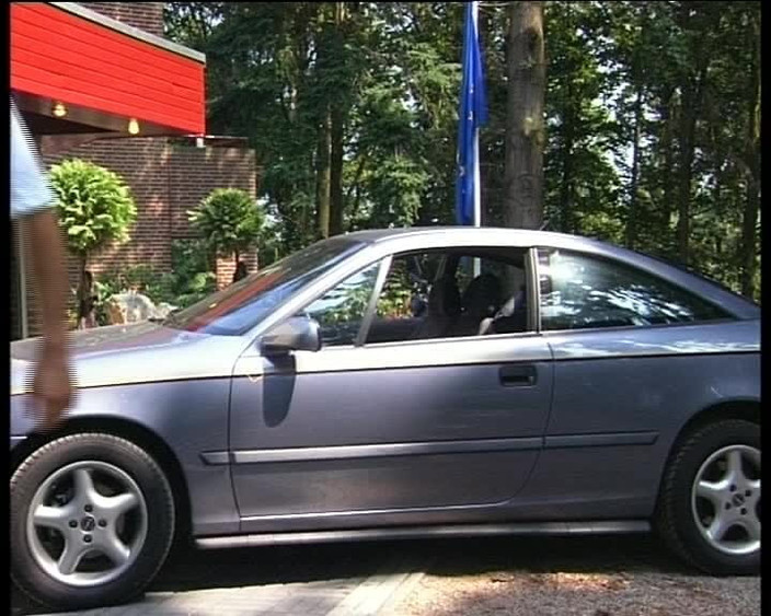 German Fuck Movie: Hinter Deutschen Türen Wird Fleißig Gefickt - Kompletter Film