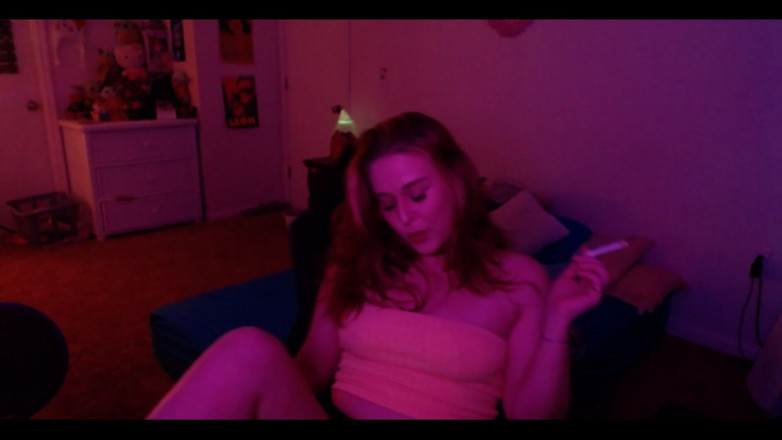 Alli Anderson: Pink Smoke