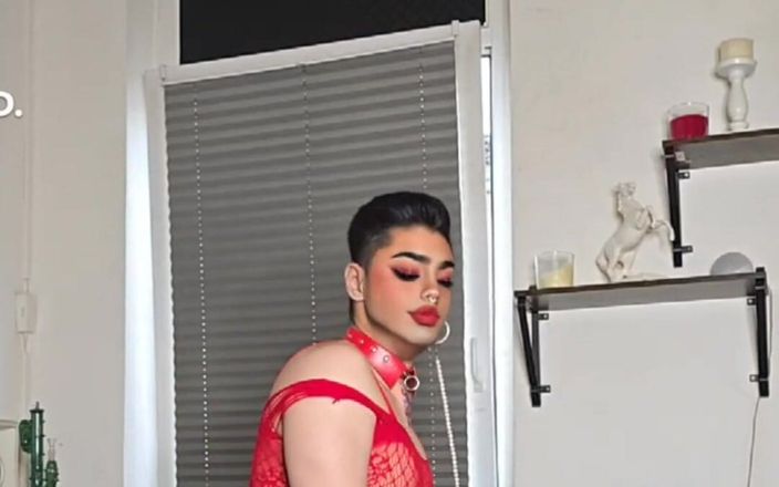 Daddy Femboy: फिशनेट में सुंदर महिलाओं का बॉय