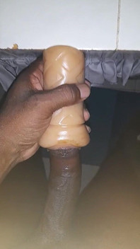 Masturbándose S7 E6