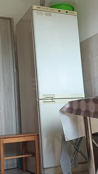 Amatorskie para bawi się w kuchni