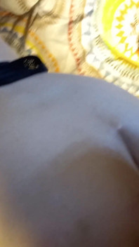 흑인 대물 자지에게 마누라를 따먹는 남편