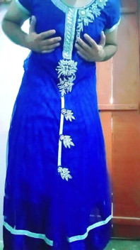Indický gay crossdresser Gaurisissy