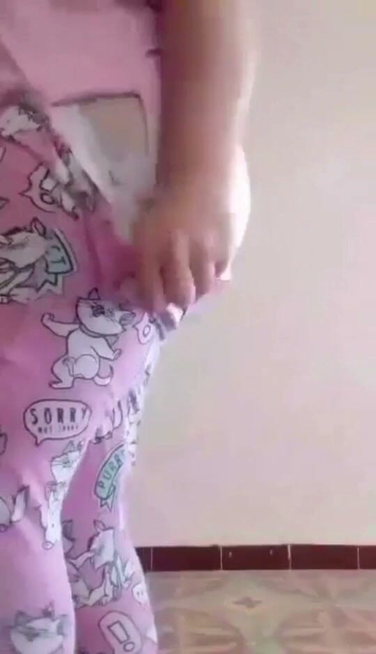 Amiramodel: Anal Masturbation