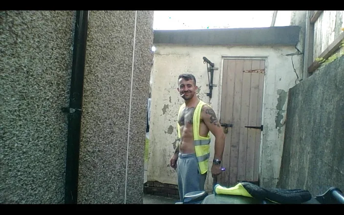 Carl Cagedwarrior: Carl Working in His Filthy Hi Vis Workwear Give Us...
