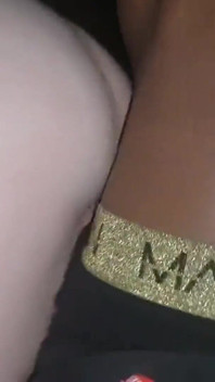 내 보지를 야외에서 따먹히는 영엔글리쉬BBW 흑인 대물 자지 Nata4sex