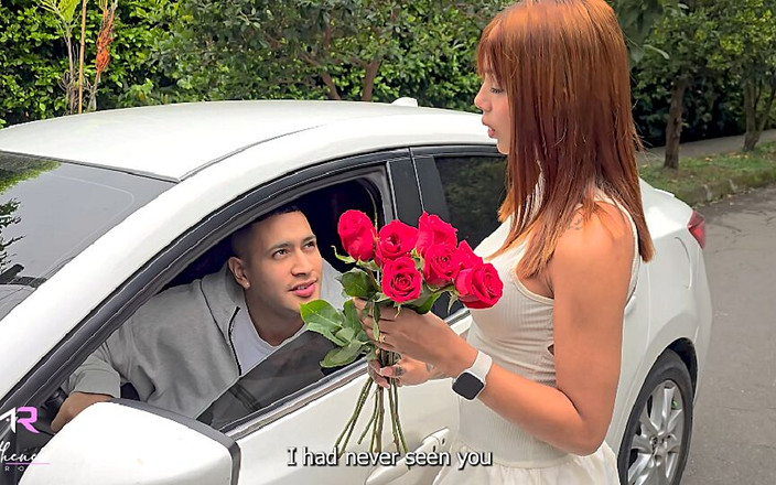 Athenea Rose: Penjaja Tepi Jalan Kecil molek dijemput di tepi jalan oleh...