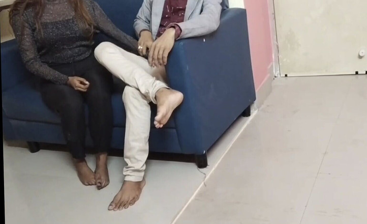 Fulki: 핫하고 섹시한 물건에 깊은 만족을 받는 인도 상사