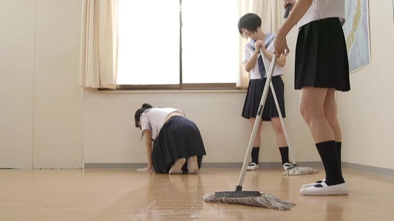 CherryBONBON: Kalabalık solduğunda, sadece o ve ben