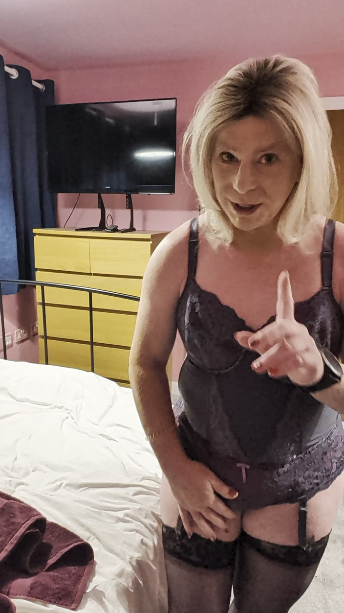 NikkiGee: Nikki dostaje ogon