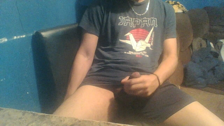 AlexAlejandro13: Penuh susu