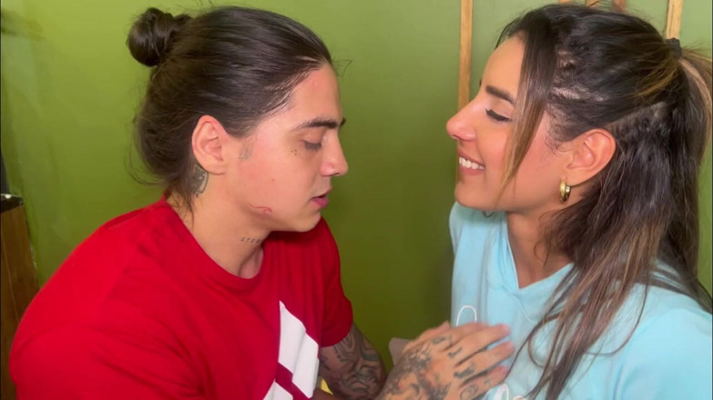 Naty Delgado: Cái gì!!! Bạn lừa dối tôi với chị kế của...