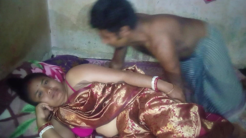 Mridulmadhu: 인도 남편과 마누라