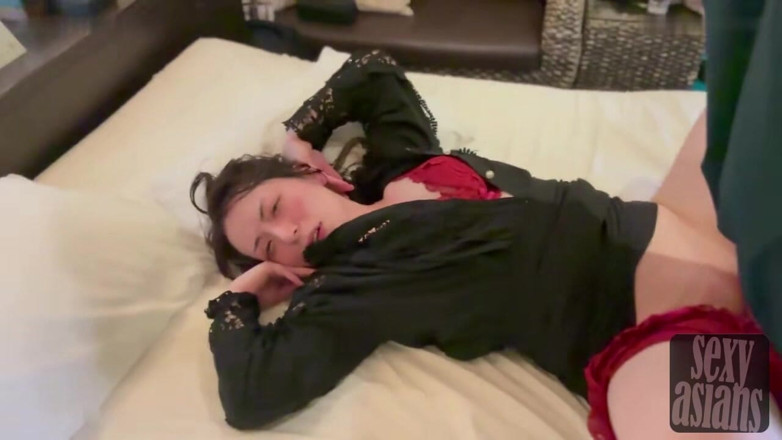 Asian cutie: Sudut pandangan pertama dengan Si cantik berkahwin yang menakjubkan. Tangkapan...