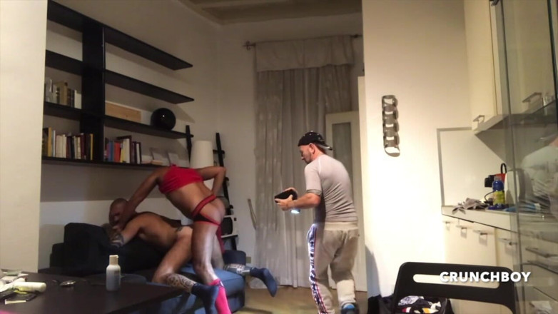 Home web camera: Webová kamera s hetero klukem zneužitá Nicola Antonio