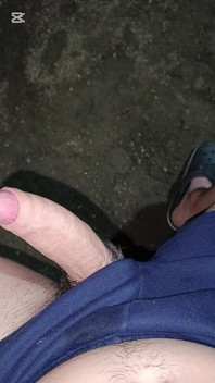 Afară noaptea și spermă fierbinte