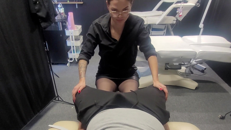 LuTosT: I Go for Manicure, I Get Blowjob, Working Girl Was...