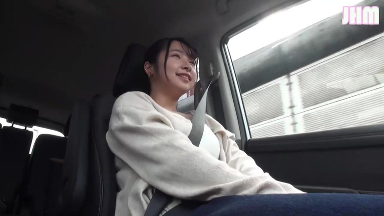 Japanese Hentai Matings: Její měkké křivky se lesknou pod otevřeným nebem když se...