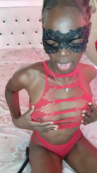 Stygg ebenholts Striptease