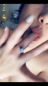 Whos Hot Too? Skype Show Available Dm Me to Play