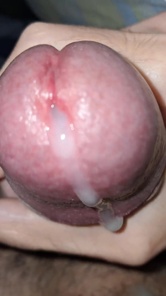 Esteban Williams: Cumpilation 8 (vertikal)