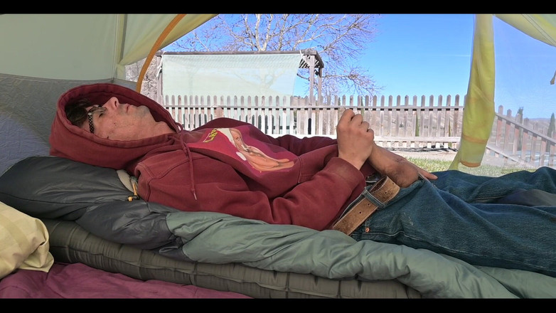 Joe Iandola: Sous la tente