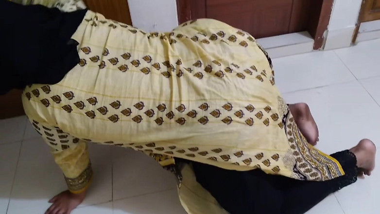 Aria Mia: Sono la tua matrigna, per favore scopami