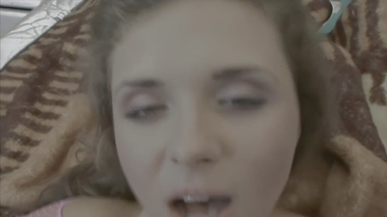 Inhonorof porn: Hot Young Girl Sucking Dick and Taking It in Her...