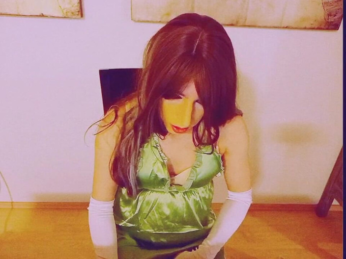 Tammy sissy slave: 타미시시의 자위