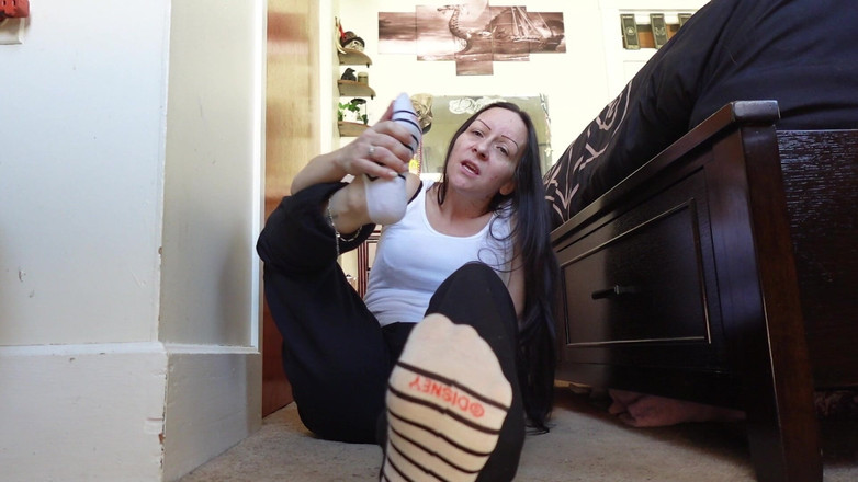 Raven Willow: Sock Smelling Reprogramming