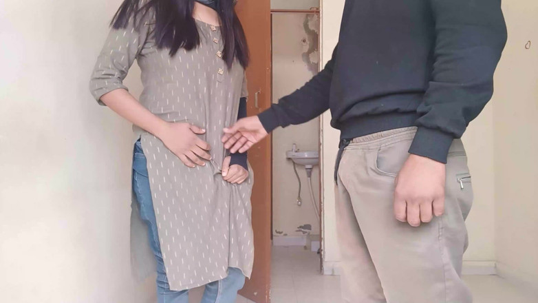 Yourdidipriya: Quente sexy meia-irmã fofa pega em flagrante enquanto faz vídeo...