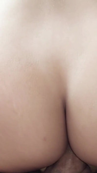 Jag Bad Min Styvbror Att HJälpa Mig Med Min Första Analsex Så Att Jag Kunde Ge Den Till Min Pojkvän Senare.