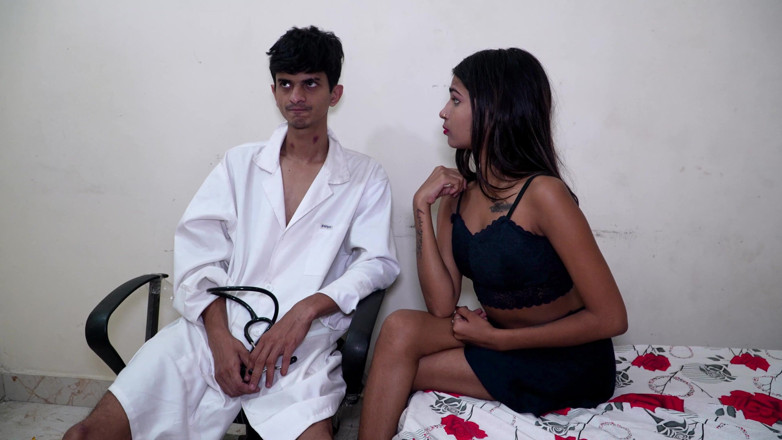 Hot_storys7: Ladhiki datang untuk menemui dokter. Dokter memeriksa gadis itu dan...