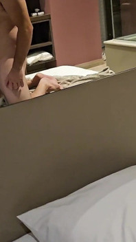 Moje Sexy Žena Se Mnou a Cizincem Spala a Dostal Se Do Ní