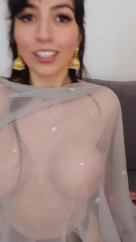 Muslim Girls, Aaliyah Is Perfect