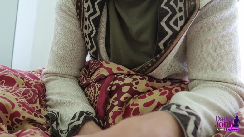 WankExplorer: Sfw - Bercakap dengan ayah, dia mendengar