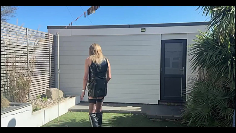Mature Tina TV: Rokok