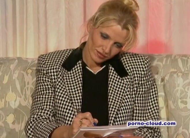 Porno Cloud: Excès de blonde - DVD
