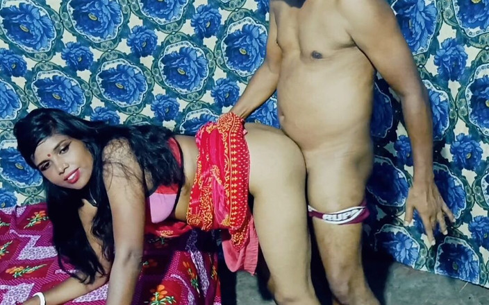 Somausha: Mama indiană face sex cu fiul ei, futai, supt de...