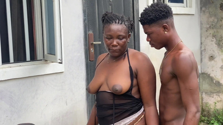 Creamyshuga: Her Pussy Got Fire for That Big and Long Cock