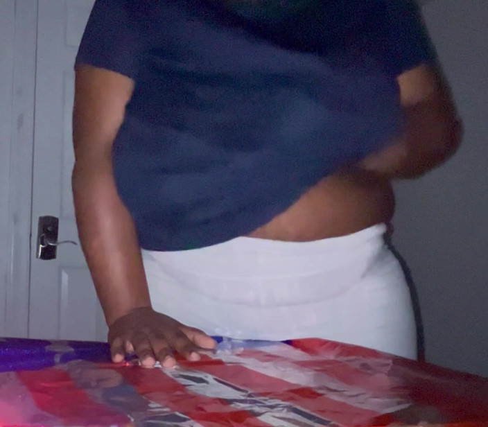 Anye Meshell: Humping 4 lipca!