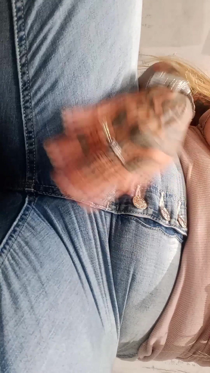 Kitty James: Blue Jean Piss