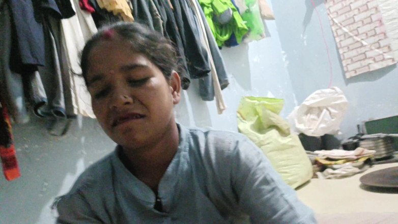 Reeiu: Bhabhi Indian Desi Hot Video Husband Wife