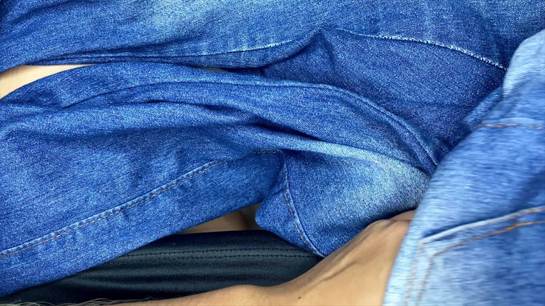 Goddess Li: Liandranails Vs Jeans