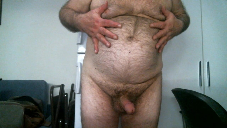 Coach Karl dude lodge: Treinador Karl Rubs e Strokes durante um show ao vivo...