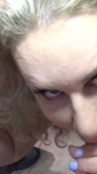 Pawg Ryan Conner em trio hardcore