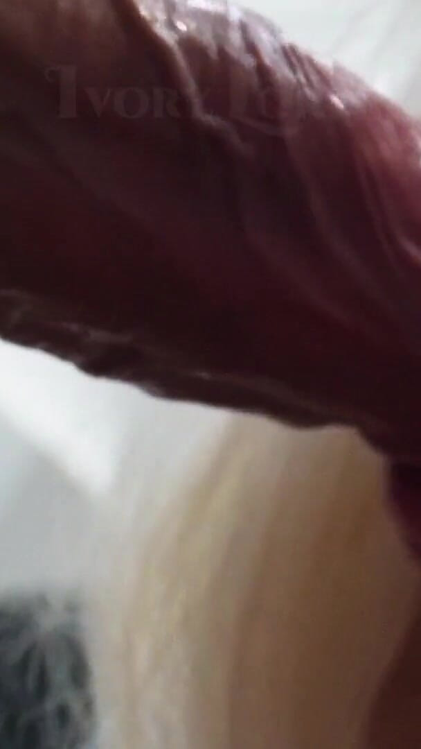 Close-up: Cheating Big Cock Sucking (Ivory Lord Big Loads)