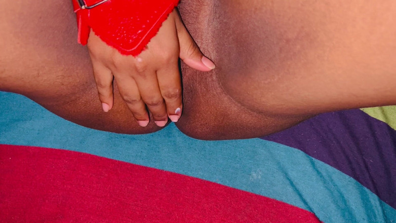 Sweetysingle: Sriankan Mam在手杯腿阴户肛塞鸡巴