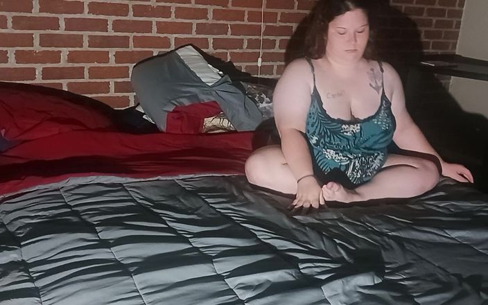 Sloppylynn: 흑형 대물 에 따먹히는 육덕 거유녀